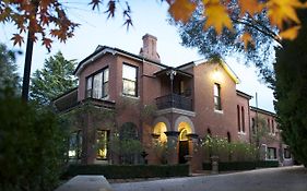 Bishops Court 4*